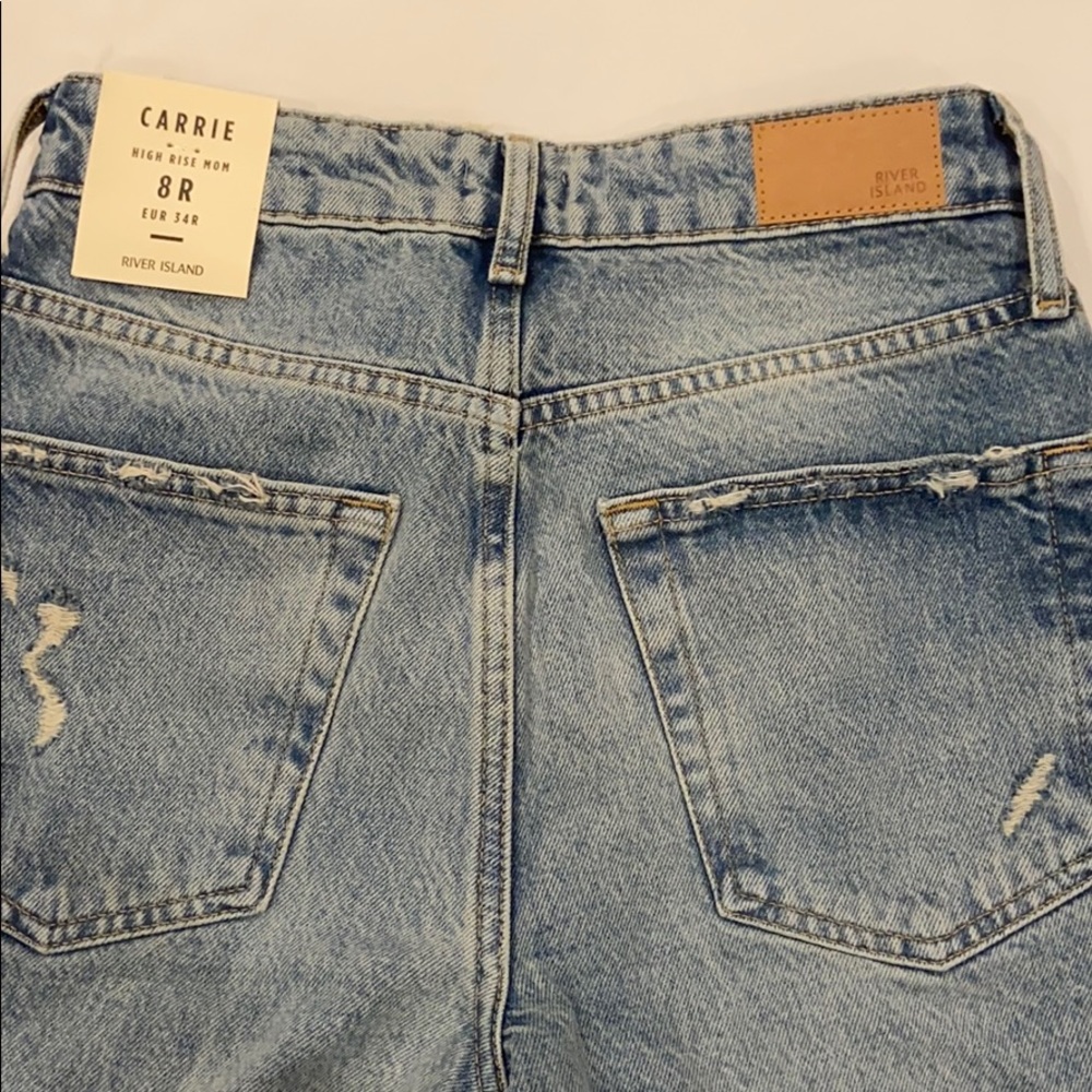 RIVER ISLAND High Rise Ripped Knee Mom Jeans - Picture 6 of 7
